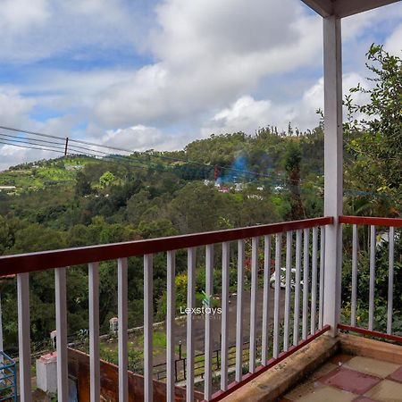 Vijaya Deepa Guest House By Lexstays クーヌール エクステリア 写真