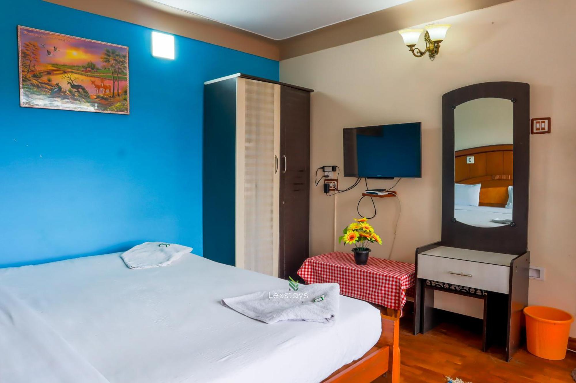 Vijaya Deepa Guest House By Lexstays クーヌール エクステリア 写真