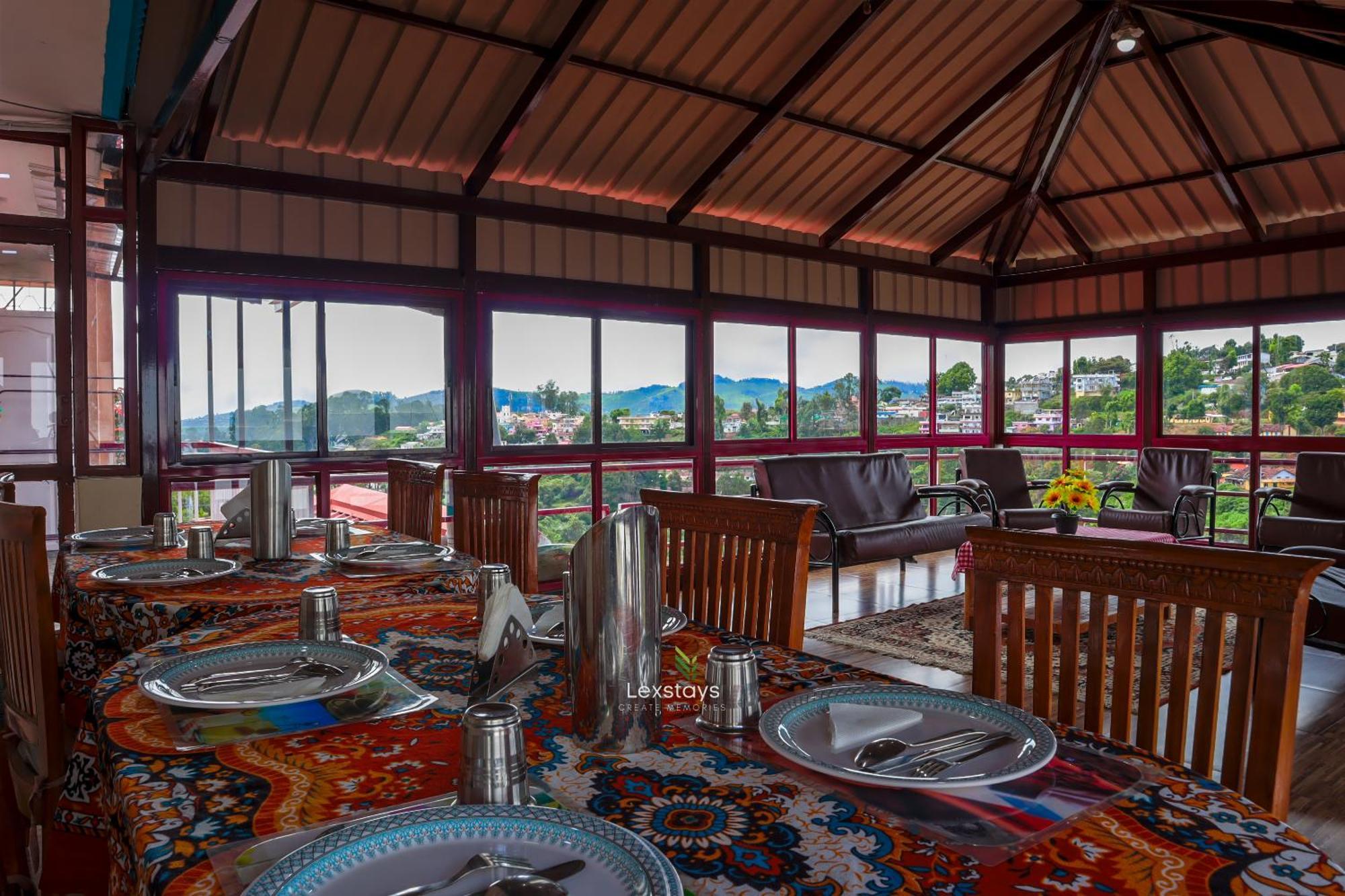 Vijaya Deepa Guest House By Lexstays クーヌール エクステリア 写真