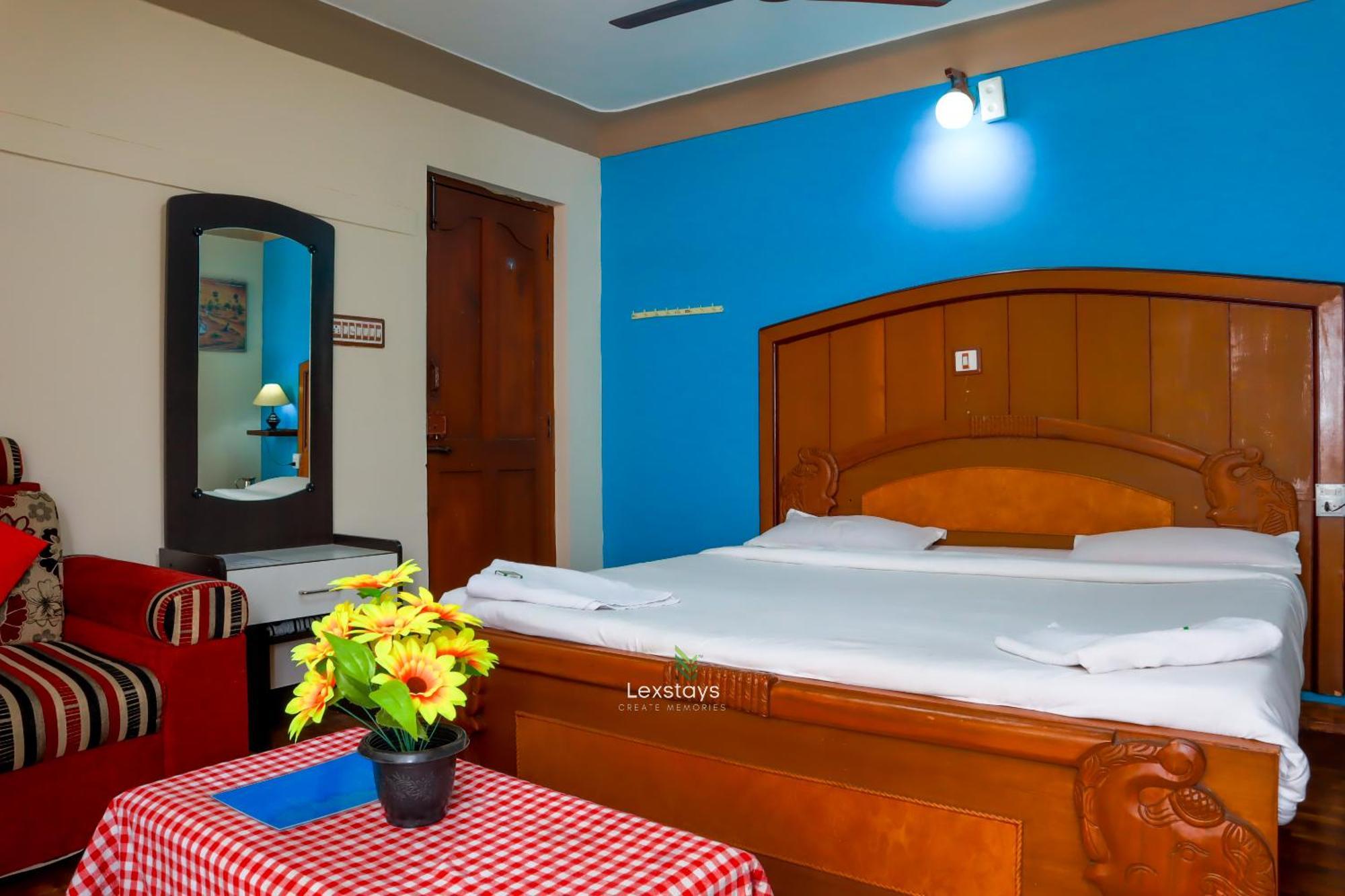 Vijaya Deepa Guest House By Lexstays クーヌール エクステリア 写真