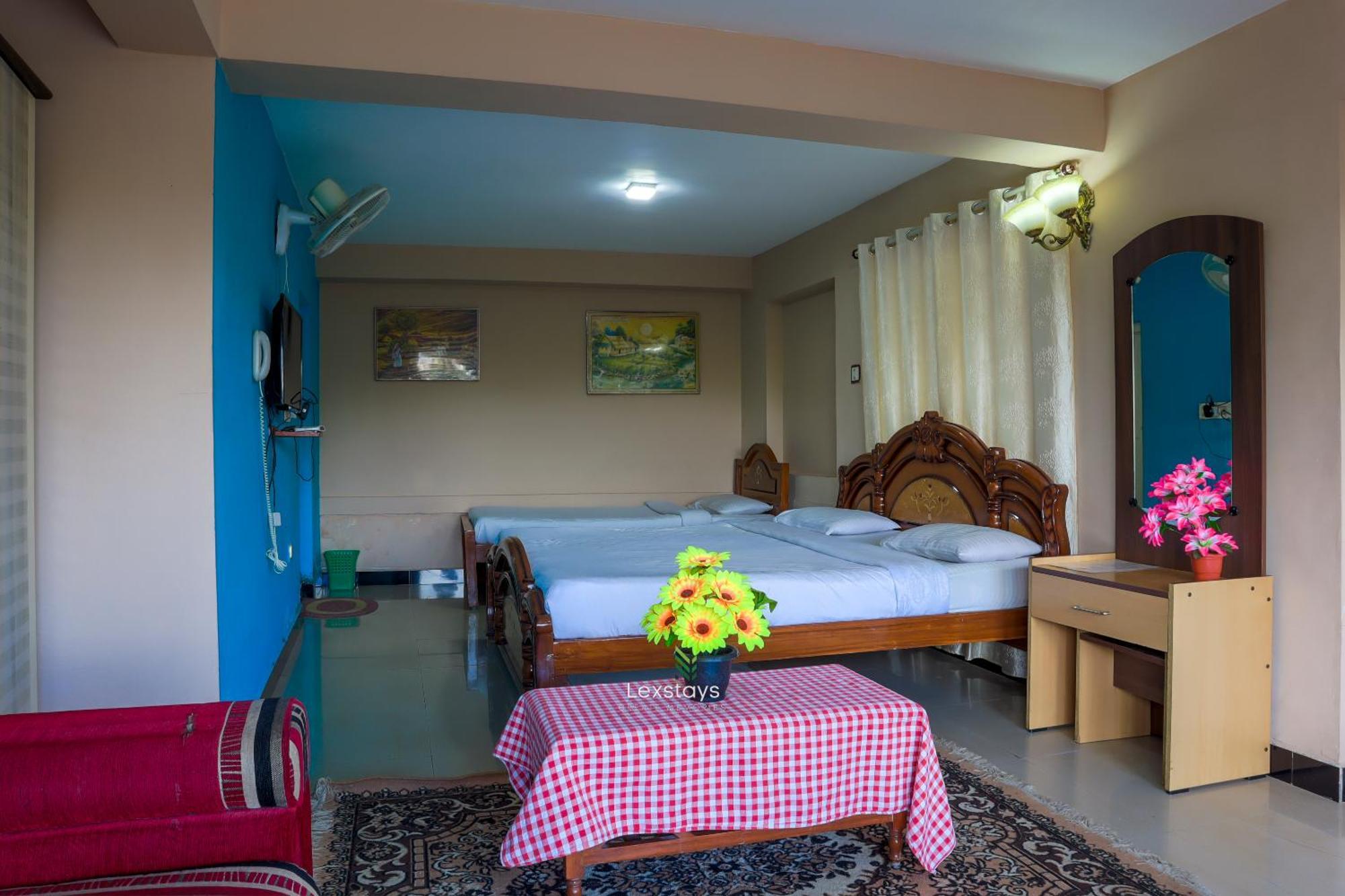 Vijaya Deepa Guest House By Lexstays クーヌール エクステリア 写真